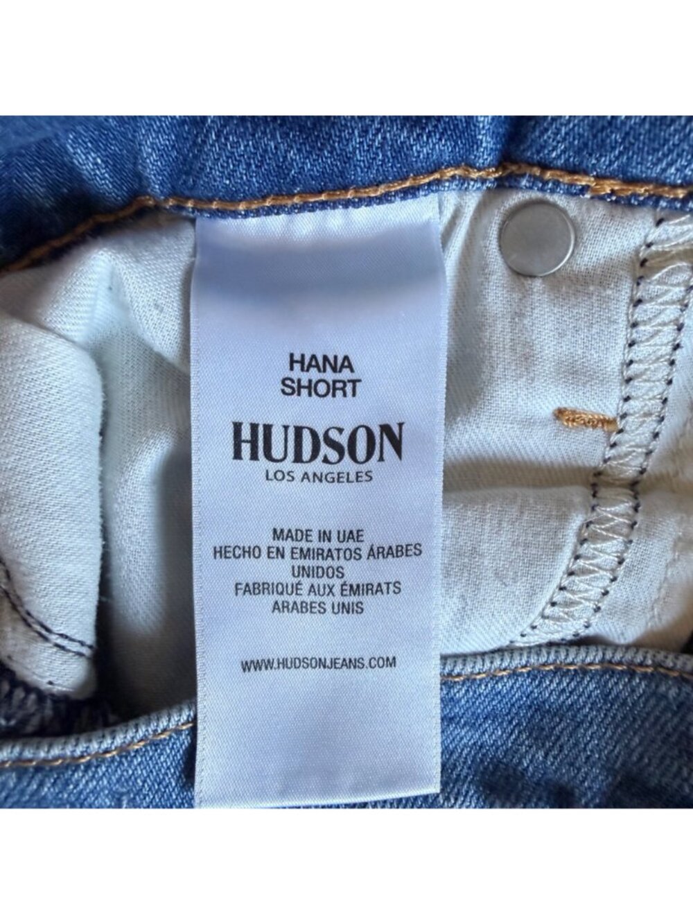 Hudson Hana High-Rise Distressed Denim Shorts Size 28 Blue Frayed Hem Casual - Picture 4 of 5
